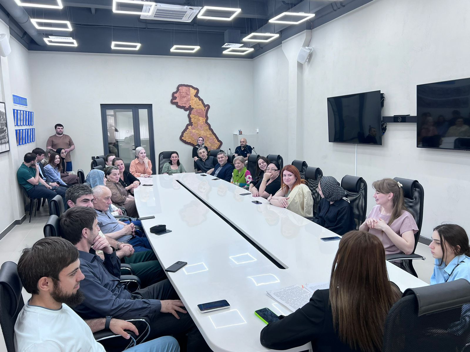 В Минцифры Дагестана прошло семинар-совещание на тему: «Урегулирование конфликта интересов на государственной гражданской службе»